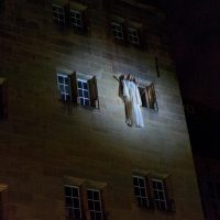 Das spektakuläre Finale im Innenhof des Alten Schlosses rundet den Abend ab.