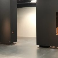 Ausstellungsaufbau Sonderausstellung "Faszination Schwert"